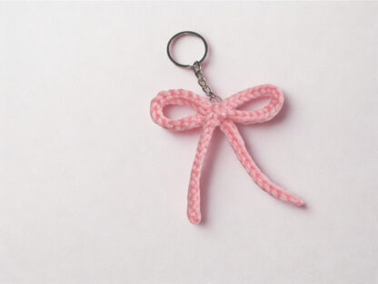 Pink bow keychain